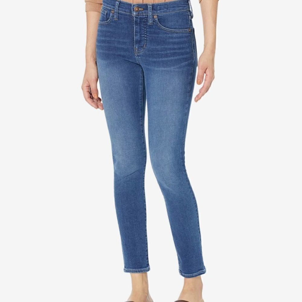 Madewell 9 inch medium wash mid rise cropped skinny jeans